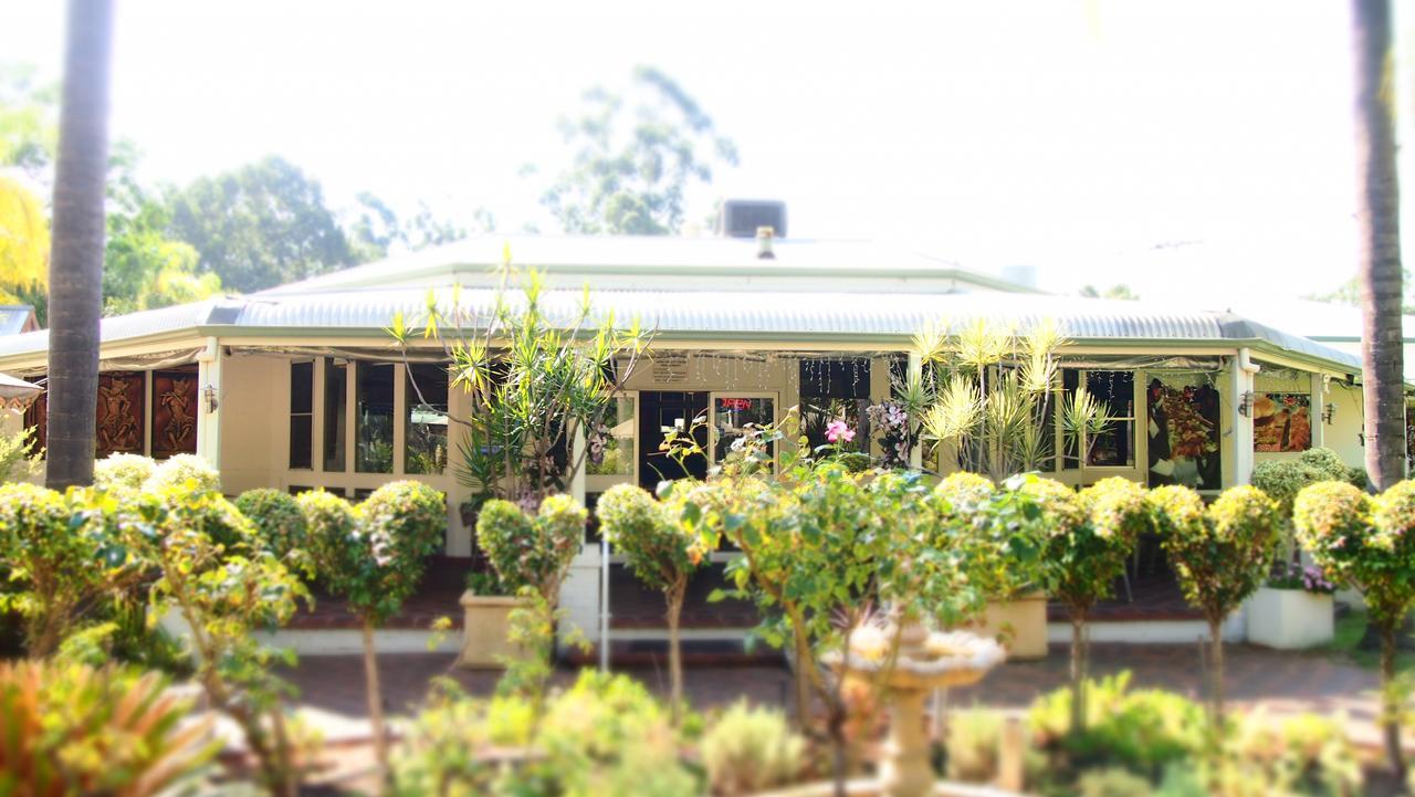 Resort Swan Valley Oasis Henley Brook